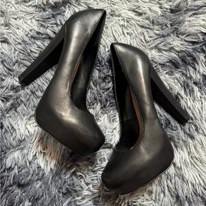 Steve Madden Danitty Heels